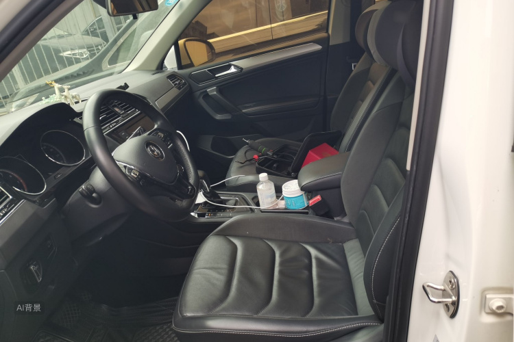 Volkswagen Tiguan L 2019 #17 Volkswagen Tiguan L 2019 car image #17