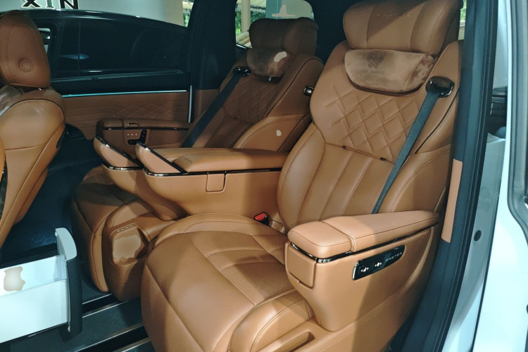 GAC Trumpchi Xiangwang M8 2025 car image #17