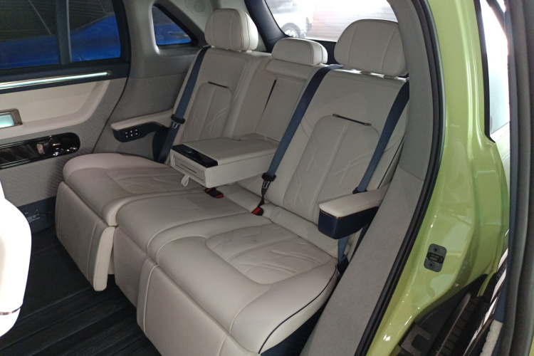 Zeekr MIX 2024 car image #17