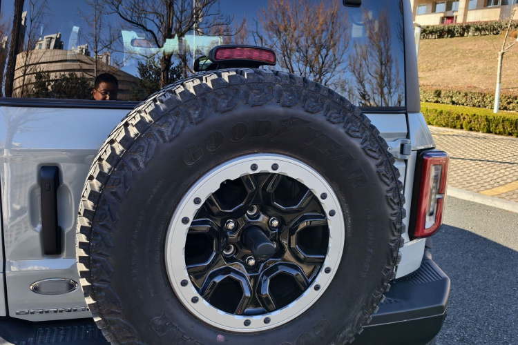 Ford Bronco 2025 car image #17