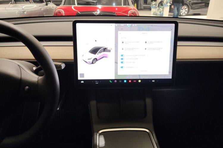 Tesla Model Y 2023 #17 Tesla Model Y 2023 immagine di auto #17