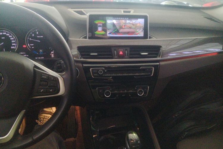 BMW X1 New Energy 2018 car image #17