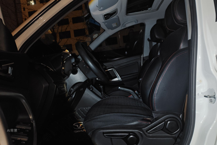 Kaiyi X5 2019 car image #17