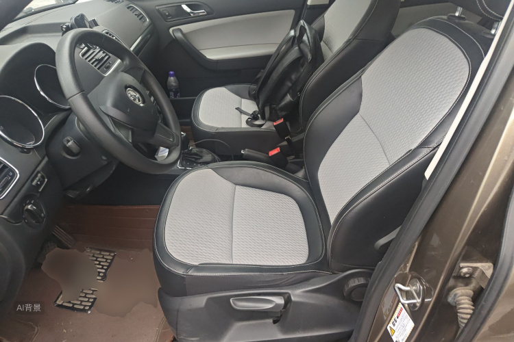 Skoda Yeti 2015 immagine di auto #17