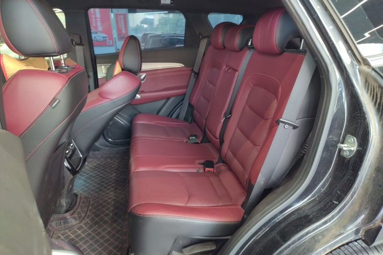 X70 PLUS 2021 car image #17