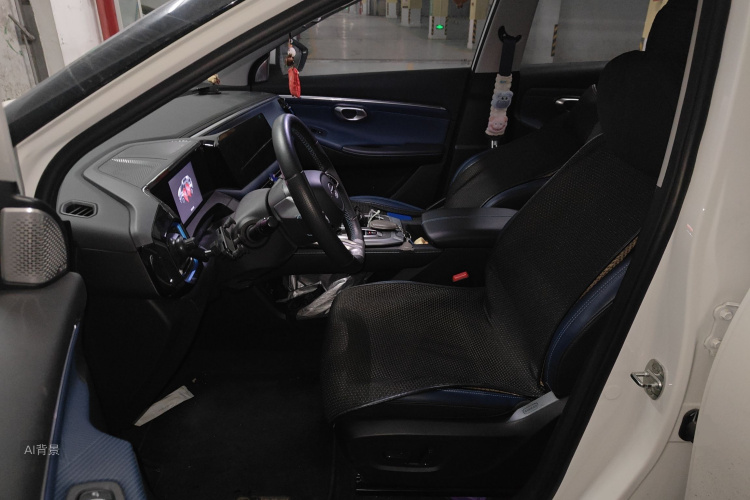 GAC Trumpchi GS3 2023 #17 GAC Trumpchi GS3 2023 car image #17