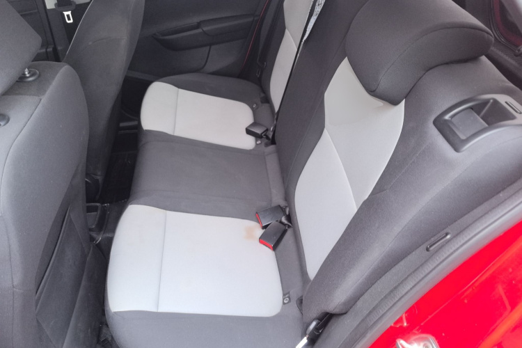 Skoda Fabia 2015 car image #17