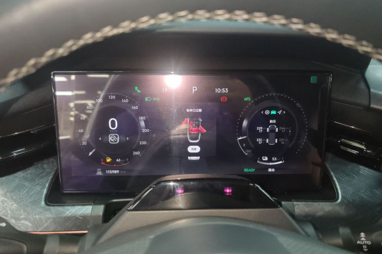 Lynk & Co 09 EM-P 2022 car image #17