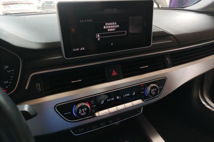 Audi A4L 2019 #17 Audi A4L 2019 car image #17