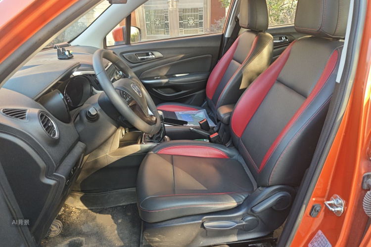 Changan CS15 2016 #17 Changan CS15 2016 صورة سيارة #17