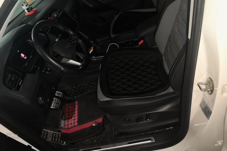 Volkswagen Tiguan X 2021 car image #17