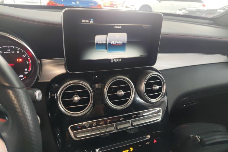 Mercedes-Benz GLC AMG 2019 immagine di auto #17