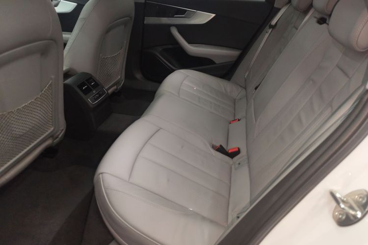 Audi A4L 2018 #17 Audi A4L 2018 car image #17