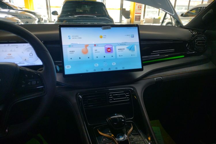 BYD Frigate 07 2023 immagine di auto #17