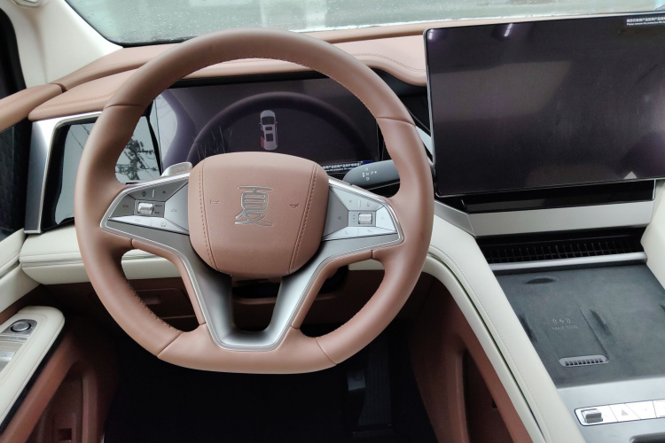 BYD Xia 2024 car image #17