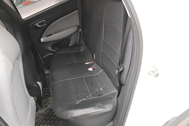 零跑汽车 零跑T03 2023 汽车图片 #17