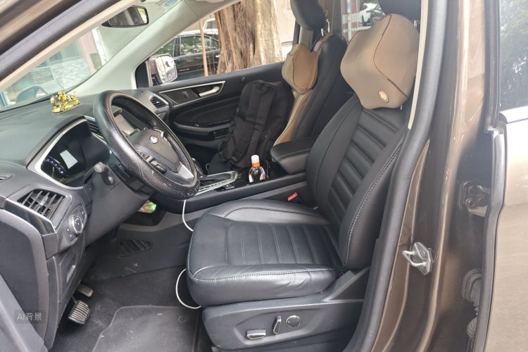 Ford Edge 2019 صورة سيارة #17