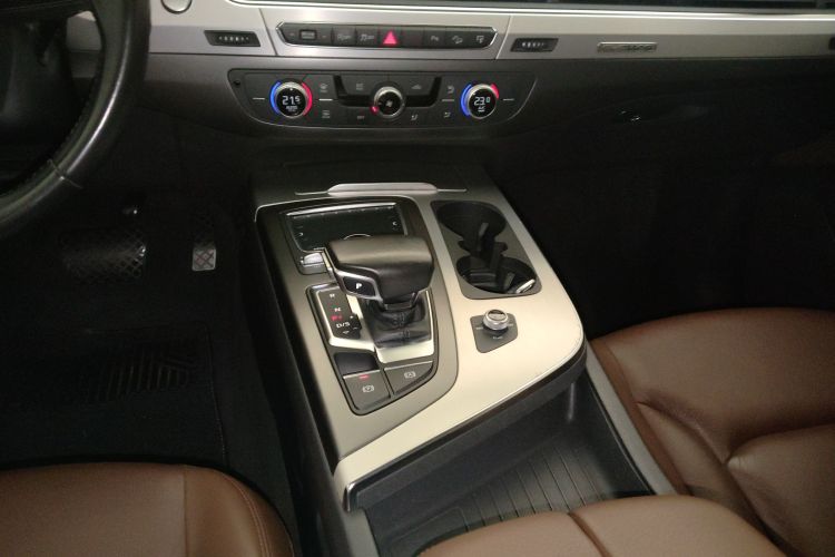 奥迪Q7 2016 汽车图片 #17