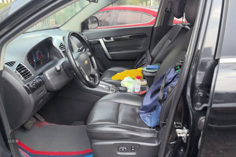 Chevrolet Captiva 2015 car image #17