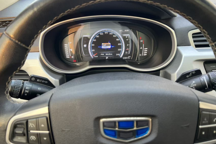 GEELY Boyue 2016 #17 GEELY Boyue 2016 car image #17