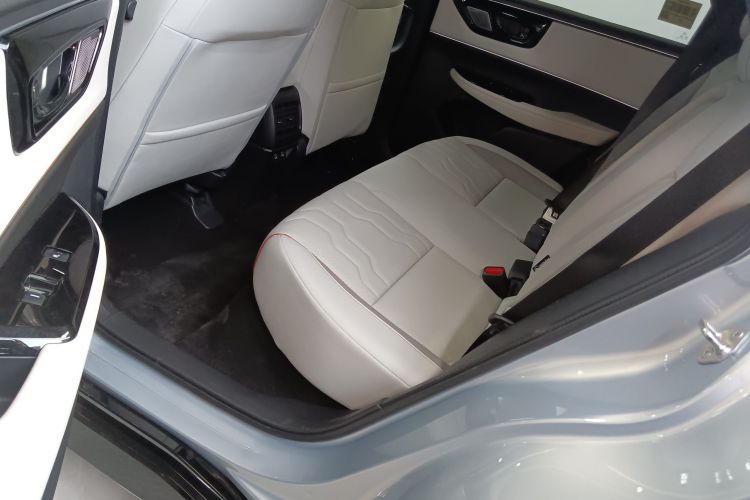 Honda e:NS2 2024 #17 Honda e:NS2 2024 car image #17