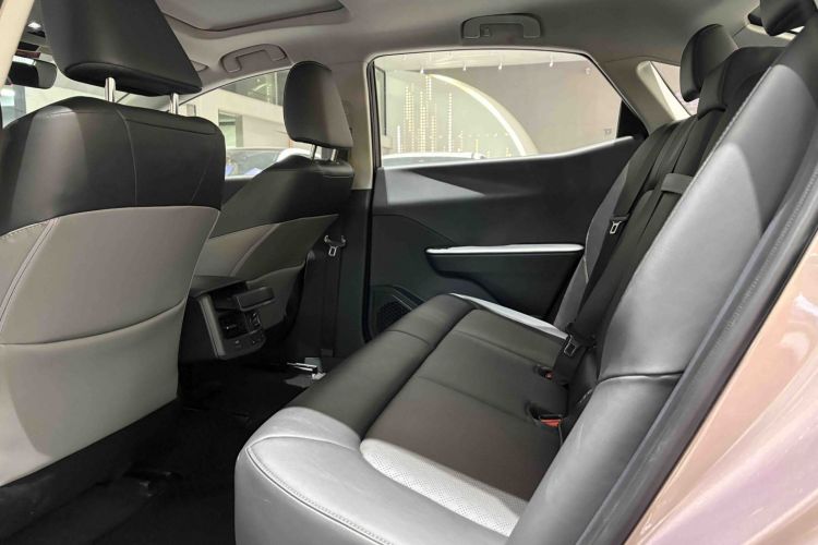 Toyota bZ3 2023 #17 Toyota bZ3 2023 immagine di auto #17