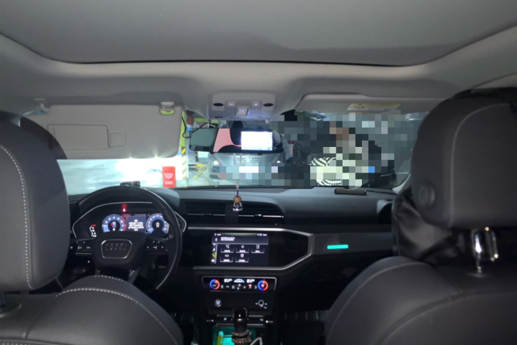 Audi Q3 Sportback 2020 #17 Audi Q3 Sportback 2020 car image #17