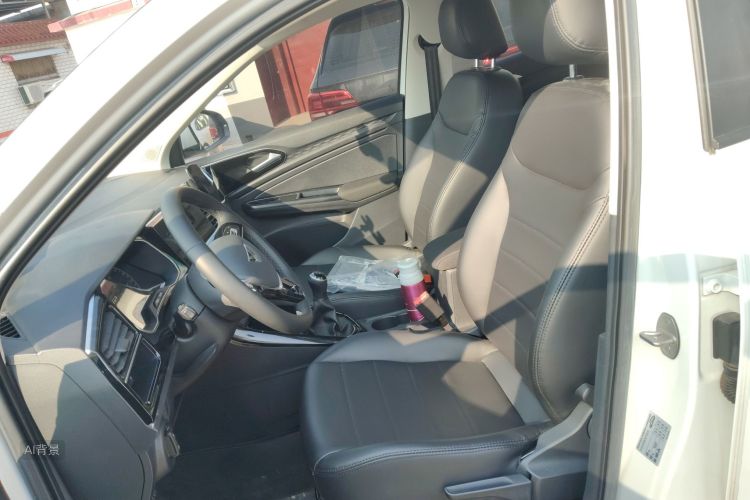 VS5 2021 car image #17