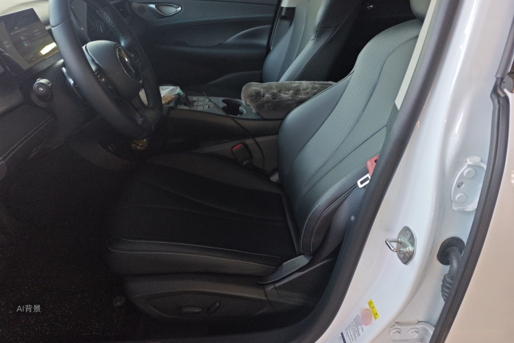 BYD Seal 05 DM-i 2025 #17 BYD Seal 05 DM-i 2025 car image #17