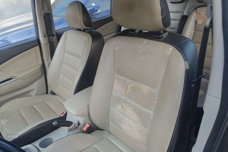 Forthing S500 2015 immagine di auto #17