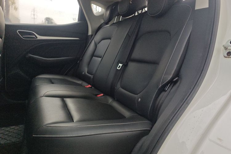 MG ZS 2019 car image #17