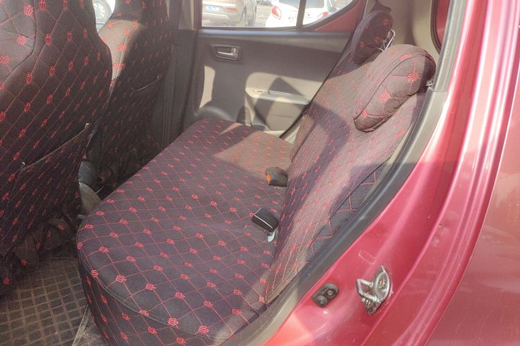 Suzuki Alto 2015 imagen de coche #17