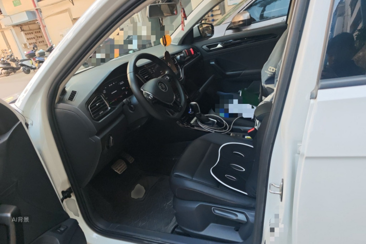 2021 car image #17