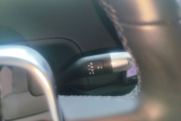 Li L6 2024 car image #17