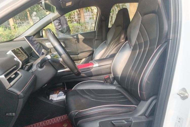 哪吒汽车 哪吒X 2023 汽车图片 #17