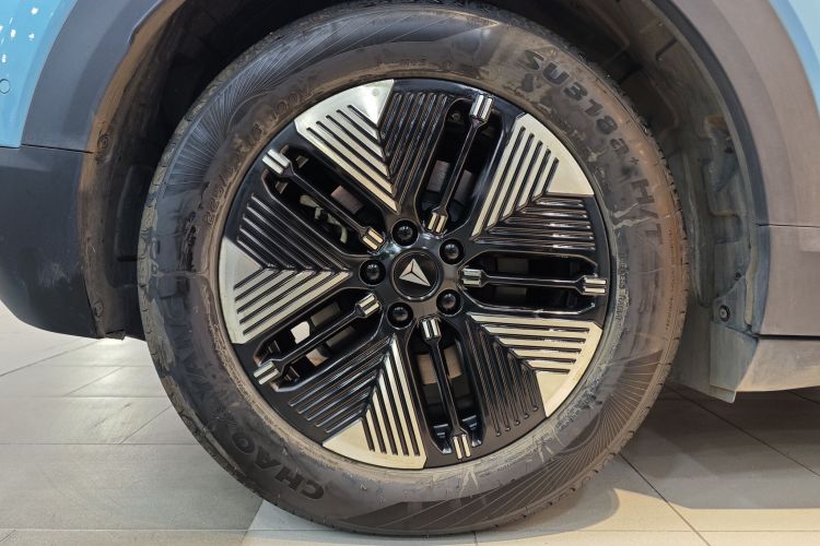 Deepal S05 2025 صورة سيارة #17