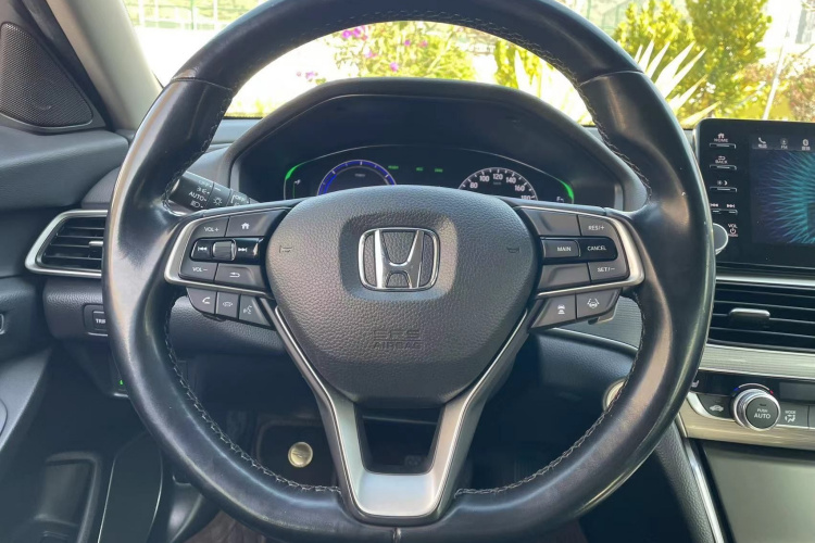 Honda Accord 2020 car image #17
