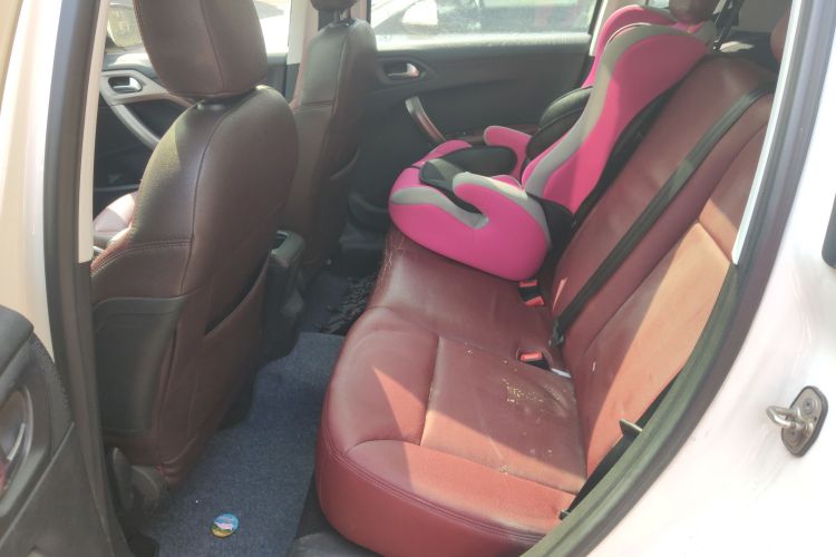 标致 标致2008 2015 汽车图片 #17