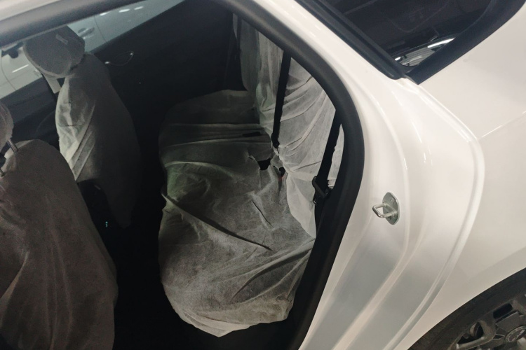 BYD Seal 05 DM-i 2025 #17 BYD Seal 05 DM-i 2025 car image #17