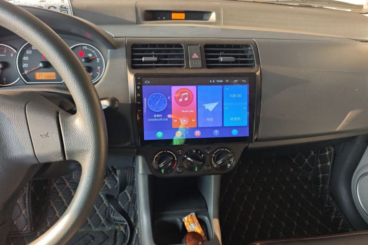 Suzuki Swift 2016 #17 Suzuki Swift 2016 car image #17