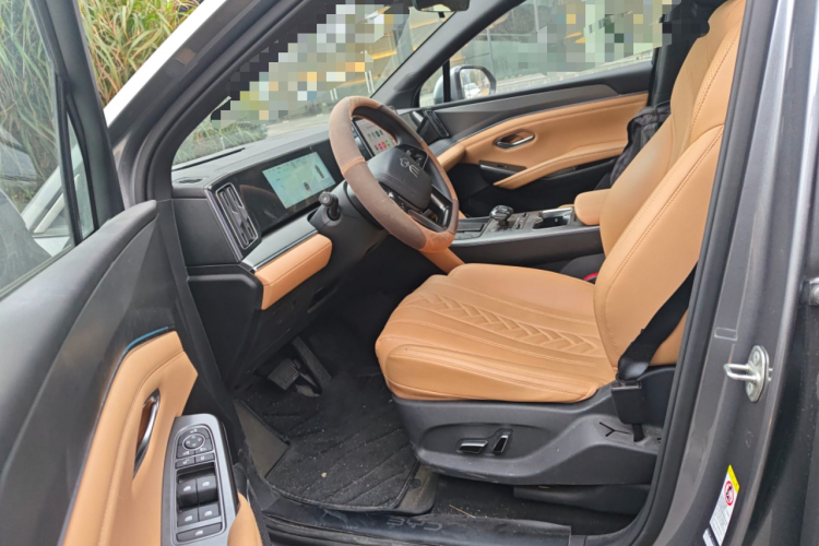 BYD SongL DM-i 2024 car image #17