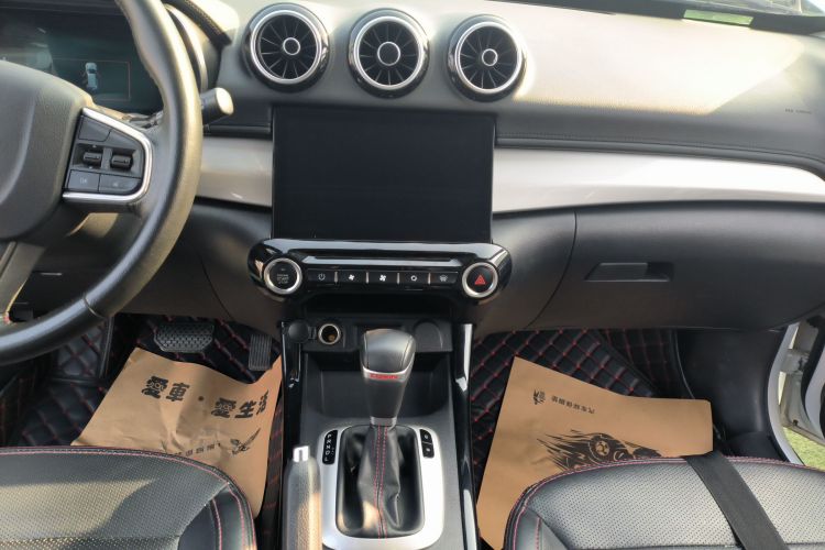 Kaiyi X3 2018 car image #17