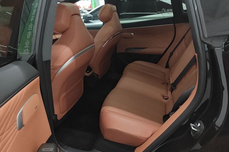 Deepal S07 2025 car image #17