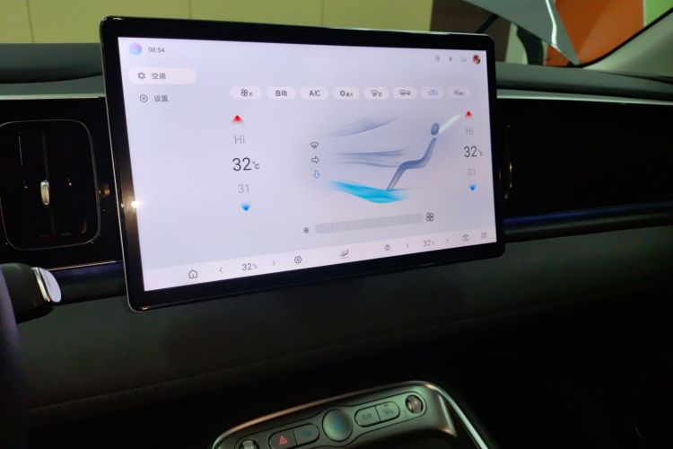 BYD Sea Lion 05 EV 2025 #17 BYD Sea Lion 05 EV 2025 car image #17