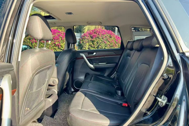Haval H6 2015 #17 Haval H6 2015 car image #17