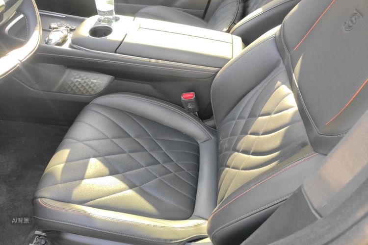 Deepal S07 2024 car image #17