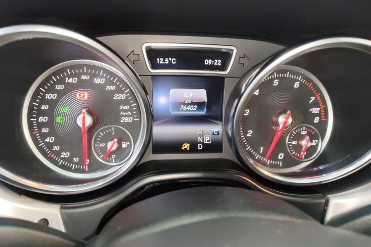 Mercedes-Benz GLE Coupe 2019 #17 Mercedes-Benz GLE Coupe 2019 car image #17
