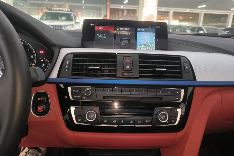 BMW 4 Series 2019 car image #17