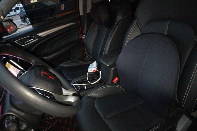 Roewe RX3 2018 изображение автомобиля #17