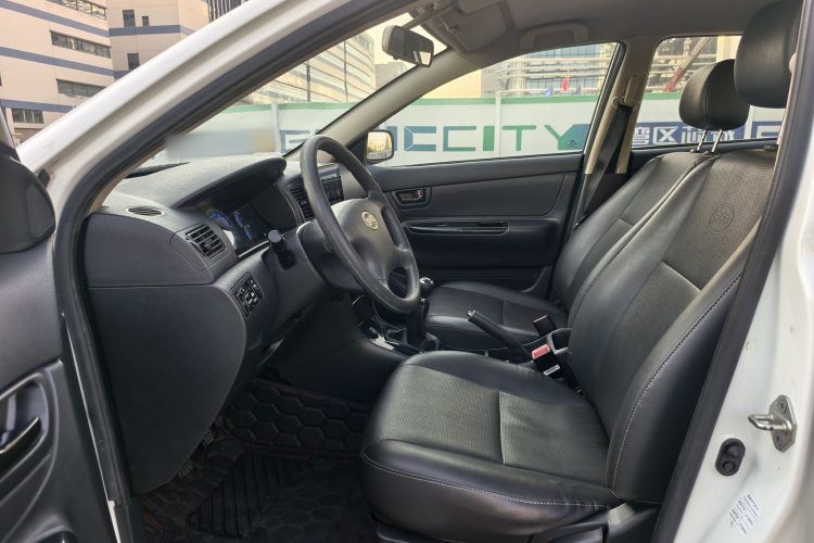 BYD F3 2019 car image #17